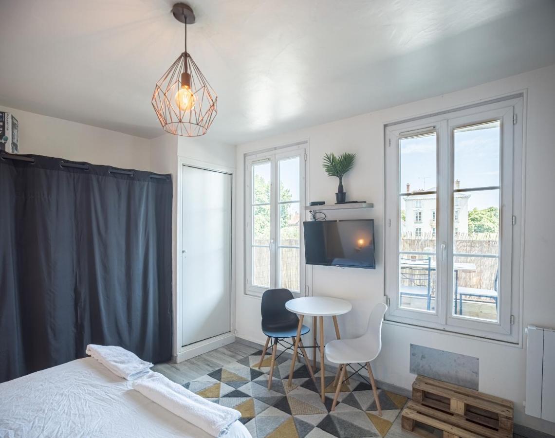 Studio De La Seine - Balcon - Hypercentre - Parking Inclus Apartment Троа Екстериор снимка